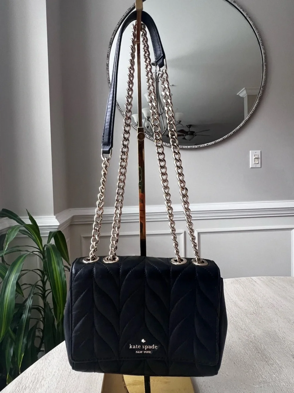 kate spade Black Quilted Shoulder Bag with Gold Chain‎ Straps